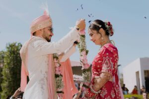 outdoor destination wedding photography Gurugram couple